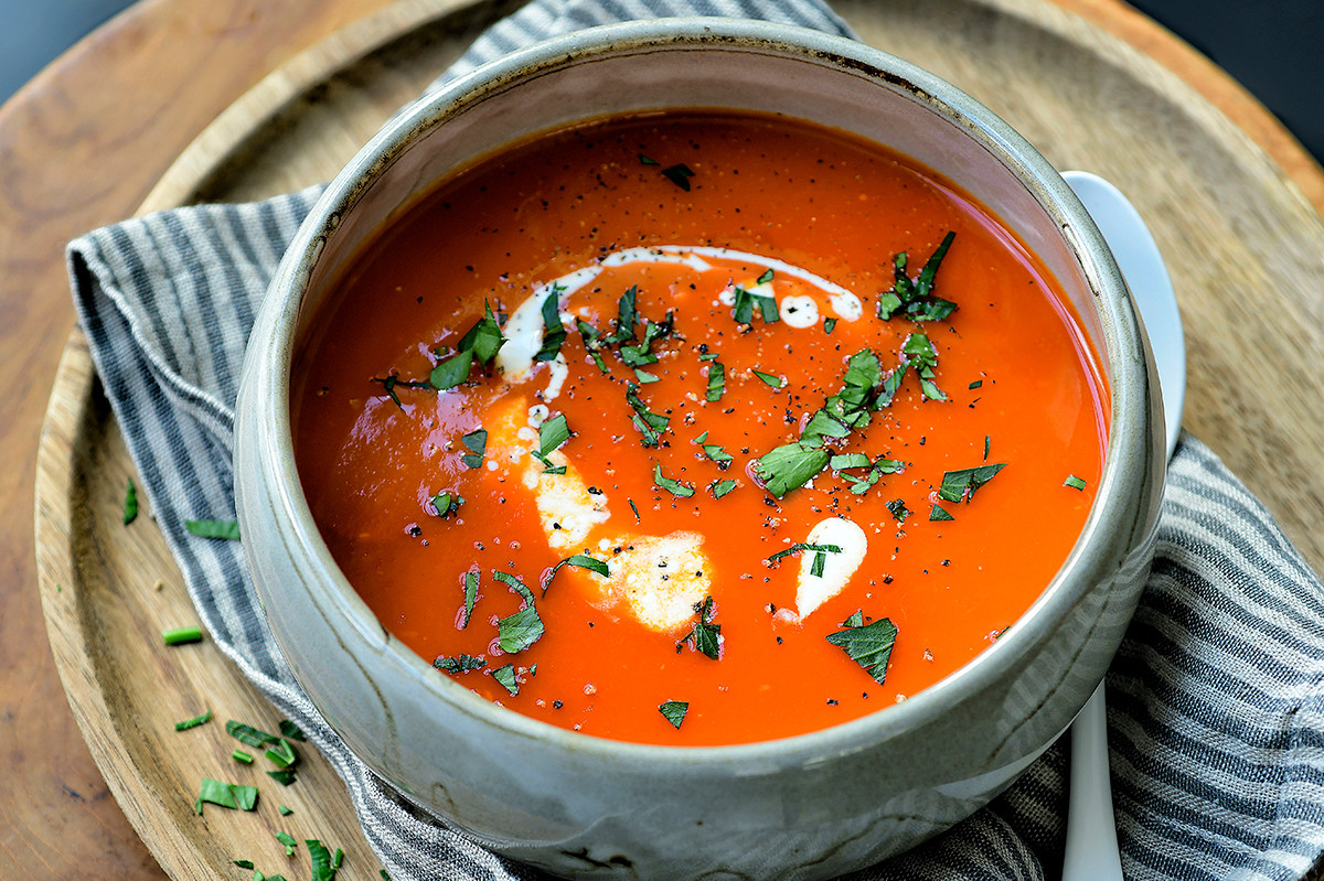 Soep van zoete puntpaprika